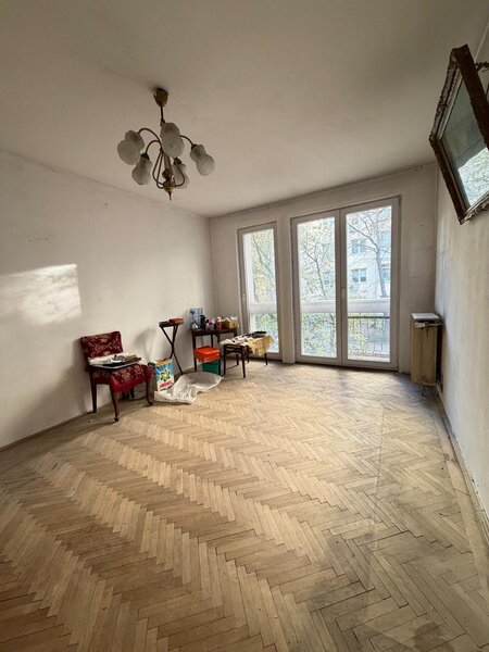 Titan, Barajul Cucuteni, Barajul Lotru,