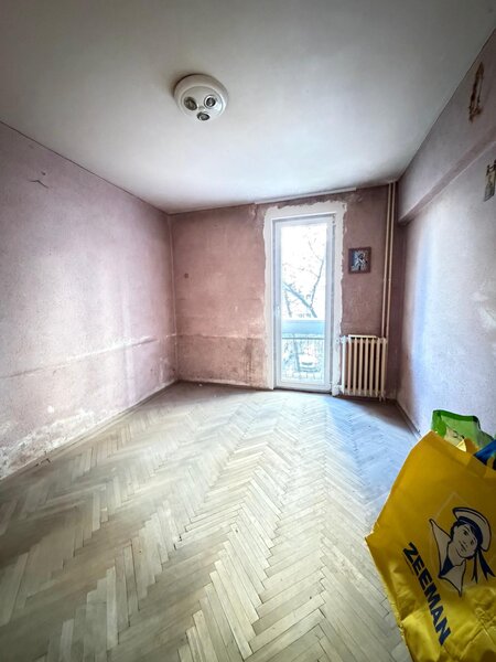 Titan, Barajul Cucuteni, Barajul Lotru,